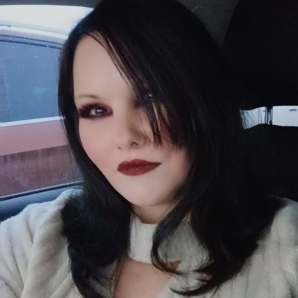 Meet your Posher, Candace